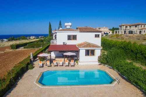 Villa Argaka Heights By Villa Plus