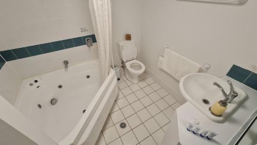 2br 2bath L4 Executive Apartment, In City Centre