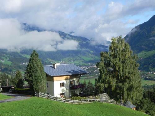 Apartamento Ferienwohnung Oberrauter