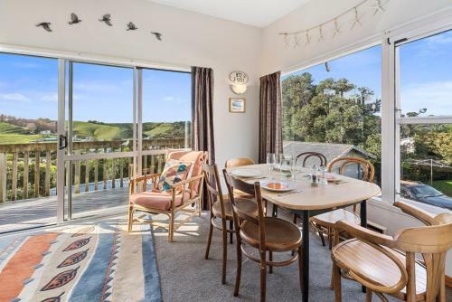 Martin's Bay Magic - Martins Bay Holiday Home