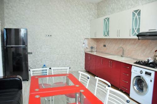 Zaur House