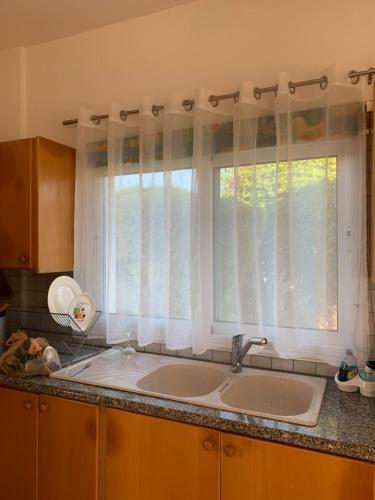 Villa In Ayia Thekla 3