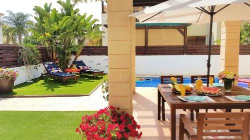 Palm Paradise Villa