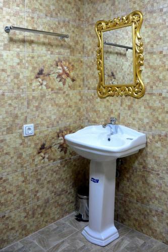 Tulpan Hotel