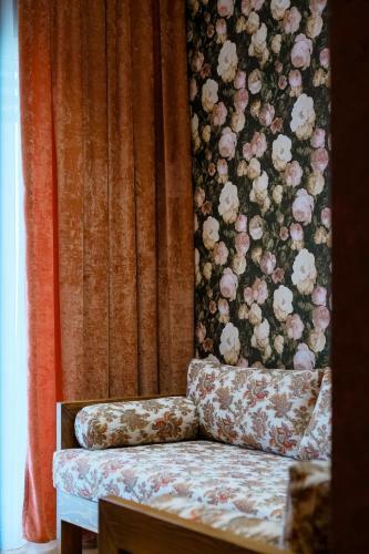 Ledina Hotel