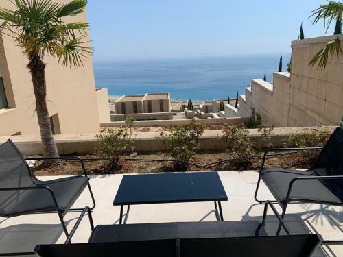 Luxury Villa Green Coast