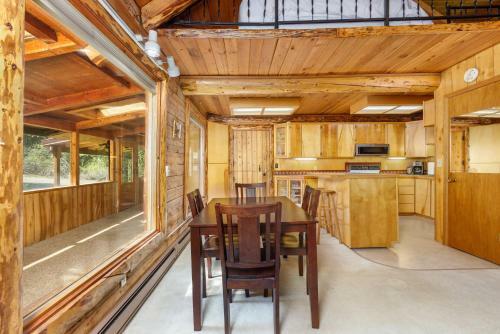 Alpine Meadows Log Cabin
