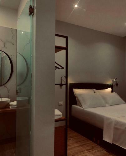 Merly Hotel