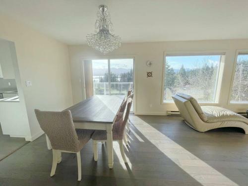 Paradise At Comox Goose Spits Ocean&mountain View