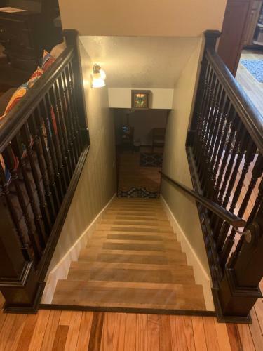 Riverfront Home W/ Sauna, Tub & Beautiful Views