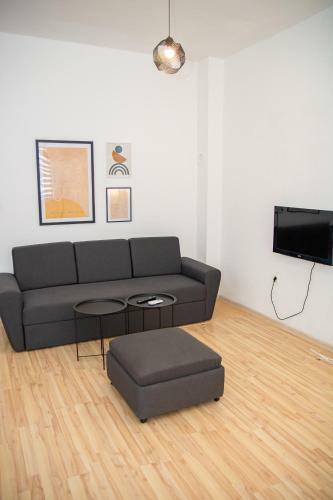 Miro Apartments II