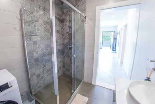 Villa Carpe Diem - With Private Pool