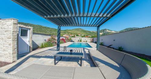 Villa Carpe Diem - With Private Pool