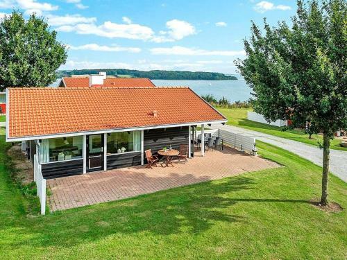 Holiday Home Aabenraa Lix
