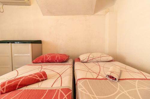Hostal Apartments Bo?ena