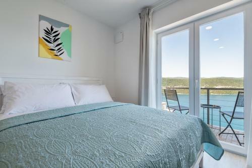 Apartments Malalu