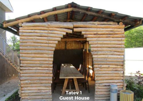 Bed & Breakfast Tatev 1