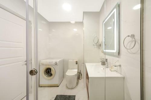 Apartamento New Build / Self Checkin / Balcony / Netflix