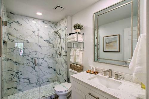 Apartamento Charming Retreat With Pool Access And Mtn Views!