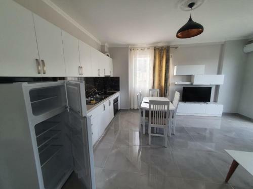 Gimi Apartments Shengjin
