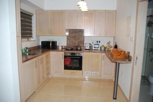 Hostal Kaminia Guest House