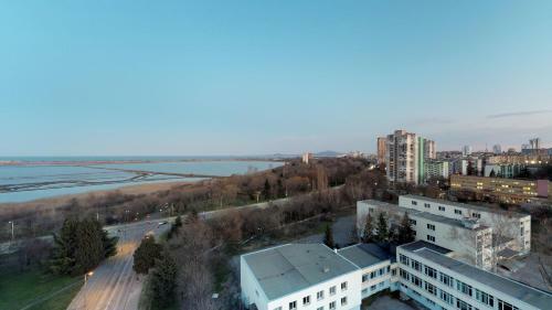 Sea View Apartment