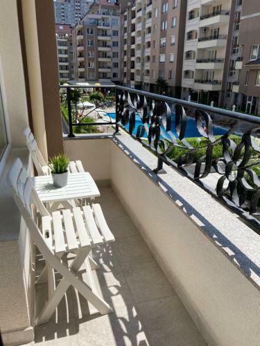 Pearl Apartments