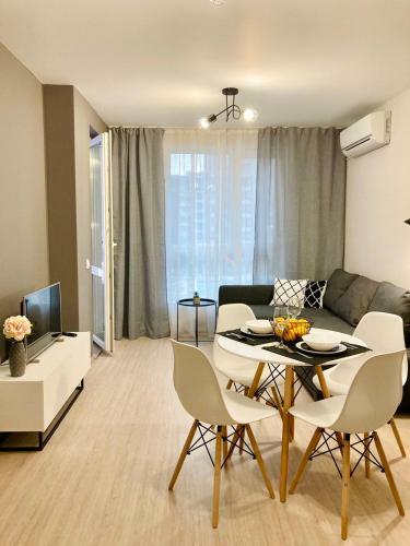 Pearl Apartments