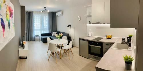 Pearl Apartments