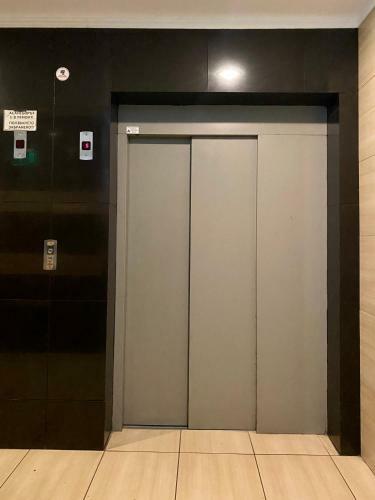 Bright Apartment For 5 Guests With Free Parking