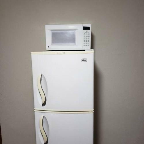 Apartamento Suite Con 2 Recamaras,2mini Splits, Parking Wifi 100 Mb, Cocina