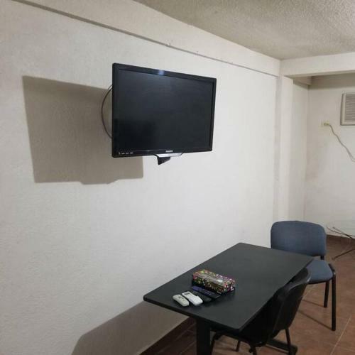Apartamento Suite Con 2 Recamaras,2mini Splits, Parking Wifi 100 Mb, Cocina