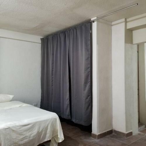 Apartamento Suite Con 2 Recamaras,2mini Splits, Parking Wifi 100 Mb, Cocina