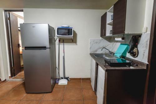 Apartamento Suite Con 2 Recamaras,2mini Splits, Parking Wifi 100 Mb, Cocina