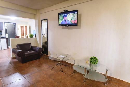 Apartamento Suite Con 2 Recamaras,2mini Splits, Parking Wifi 100 Mb, Cocina