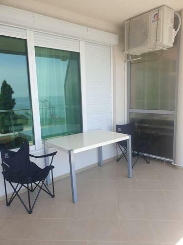 Apartamento Lovely And Quiet Studio With Sea View