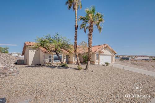 Freshwater Fun - Pet & Family Friendly With Great Location!