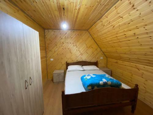 Hostal Bujtina Vellezerit Grrela