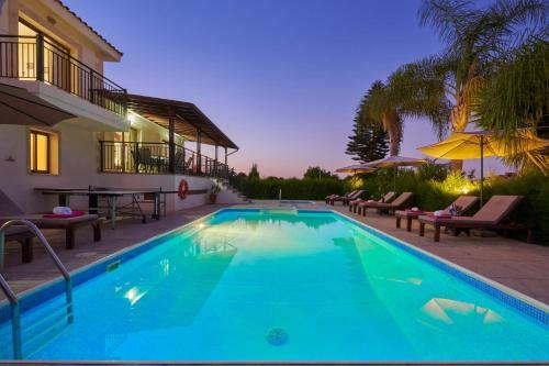 Villa Yiolani By Villa Plus