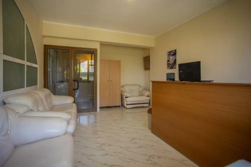 Hotel Belgjika Velipoje