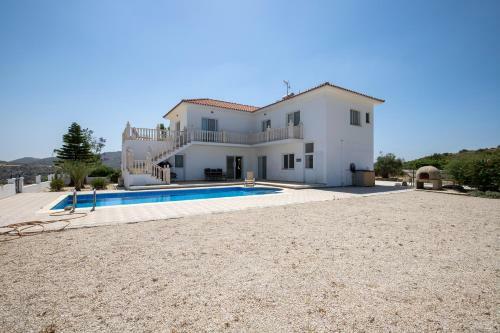 Savv Holiday Villa