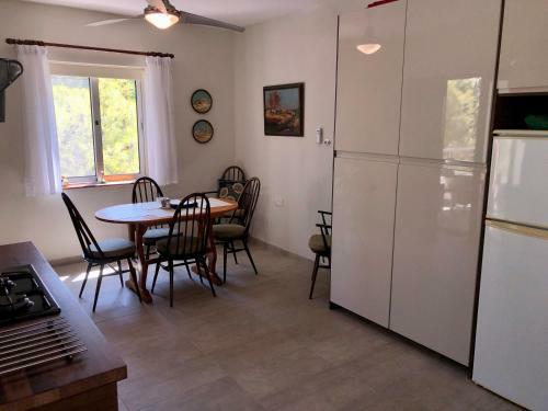 Kato Drys Bungalow House
