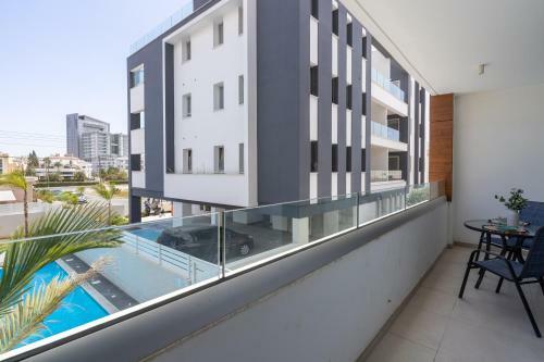 Apartamento Brightly Lit 1- Br In Larnaca W/ Pool