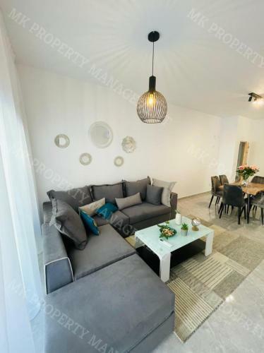 Shlomi Apartment