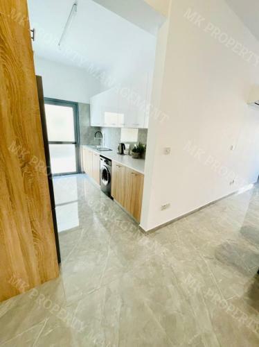 Shlomi Apartment