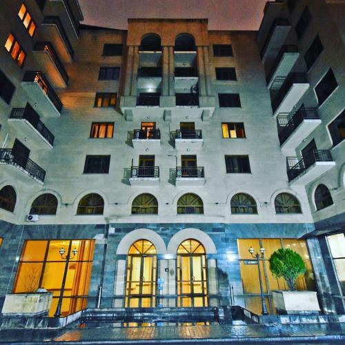 Etna Art Apartments