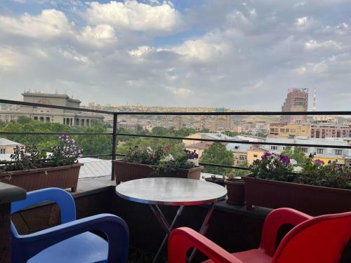 Apartamento Central House With Nice Balcony On Mashtots Ave.