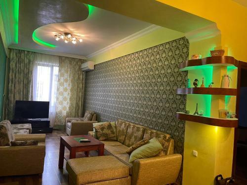 Apartamento Central House With Nice Balcony On Mashtots Ave.