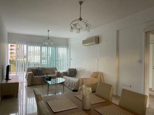 Bayview Amara Apartments