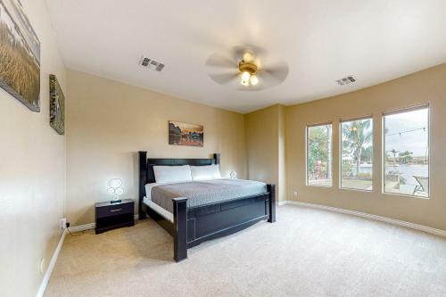 Chandler Charmer - Main House